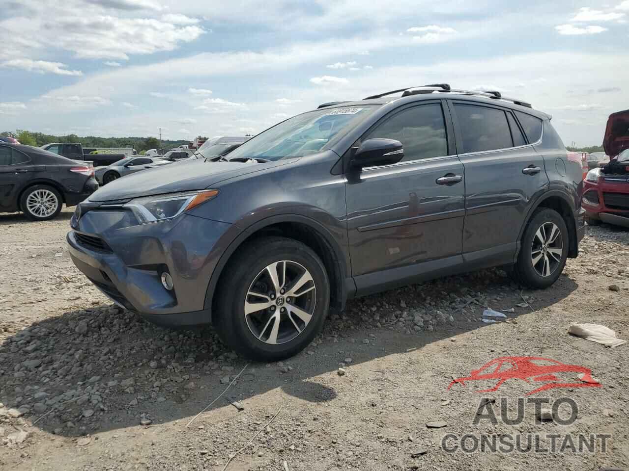 TOYOTA RAV4 2017 - JTMRFREV8HD212180