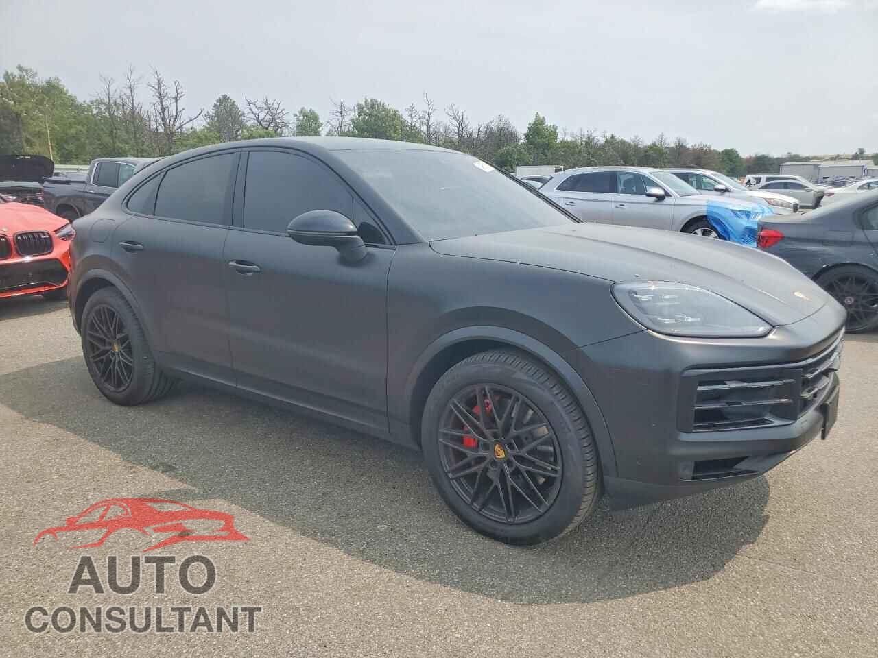 PORSCHE CAYENNE 2024 - WP1BA2AY7RDA54647