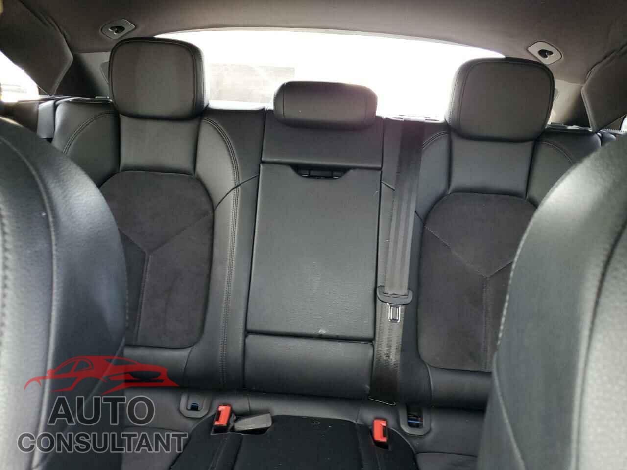PORSCHE MACAN 2017 - WP1AA2A56HLB82819
