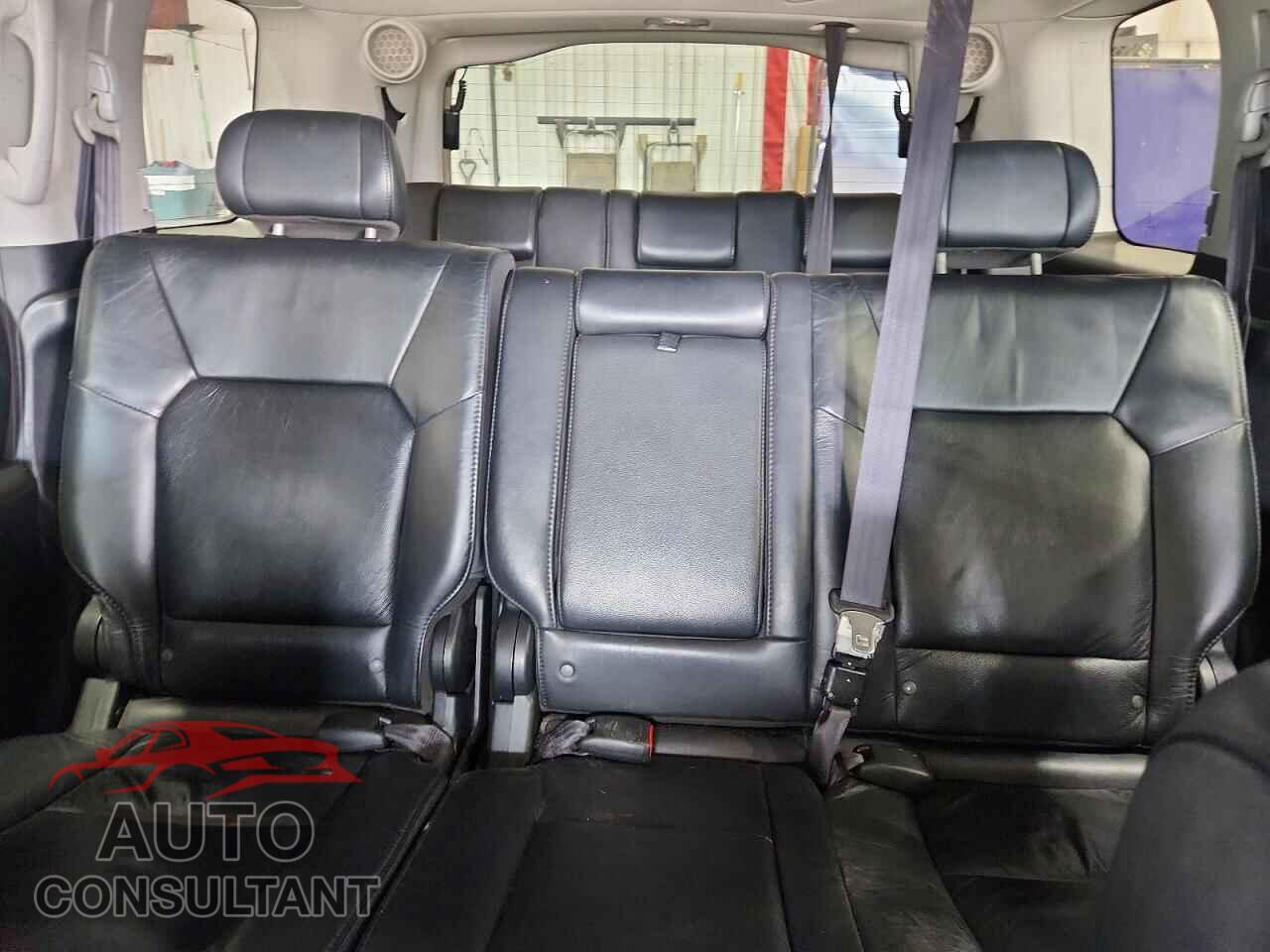 HONDA PILOT 2010 - 5FNYF4H96AB035883