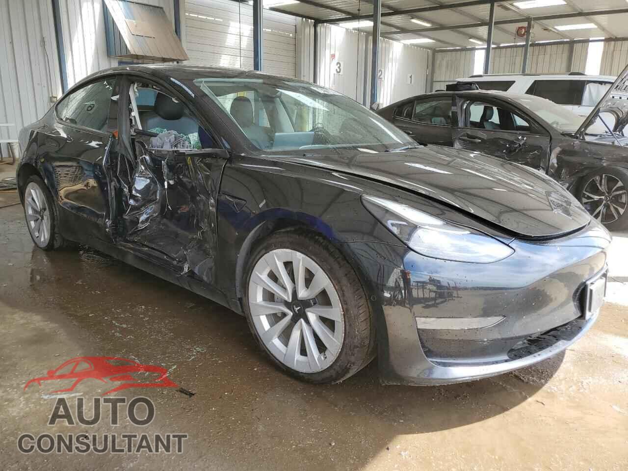 TESLA MODEL 3 2022 - 5YJ3E1EA7NF371736