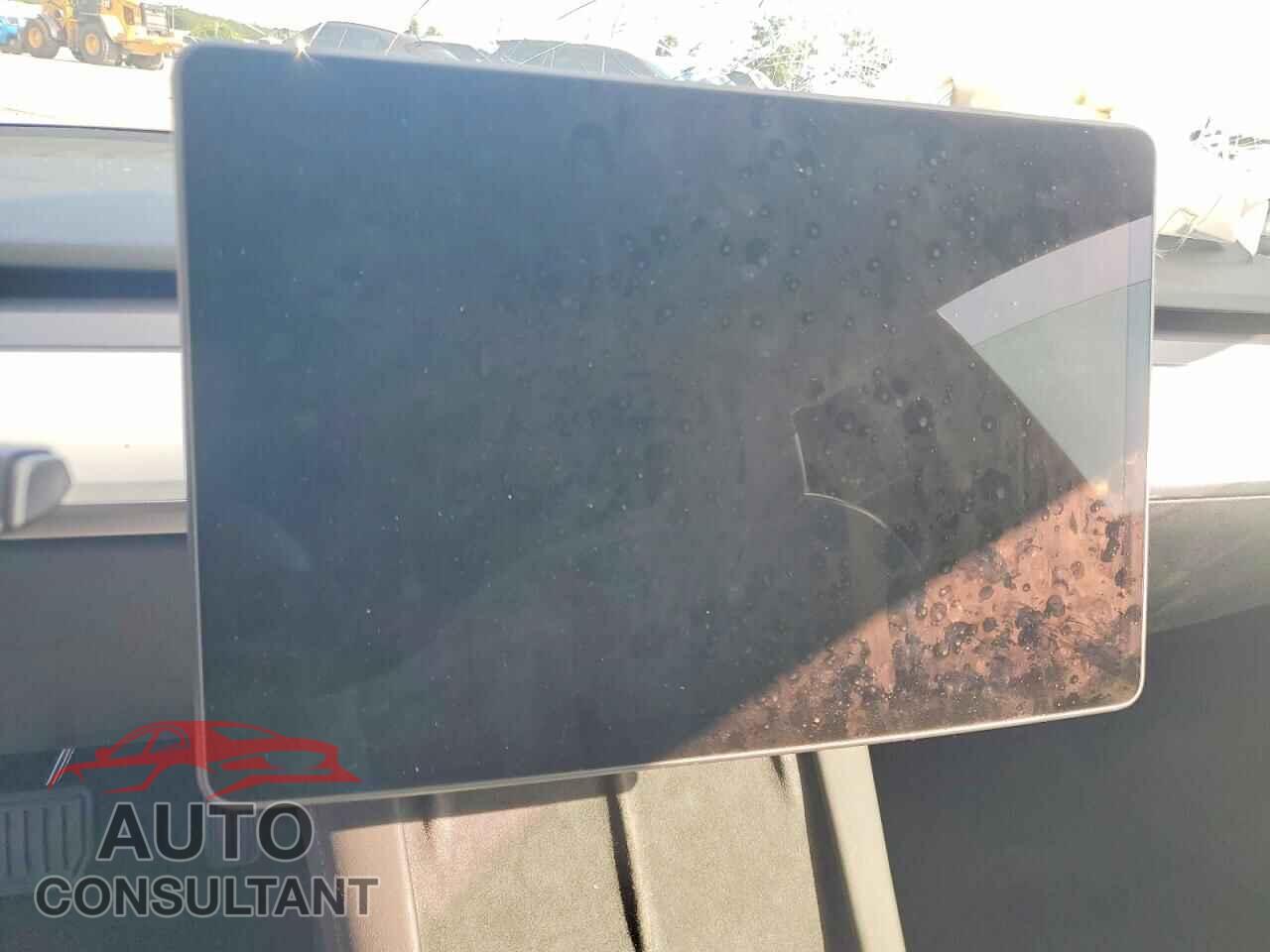 TESLA MODEL 3 2023 - 5YJ3E1EA8PF573116