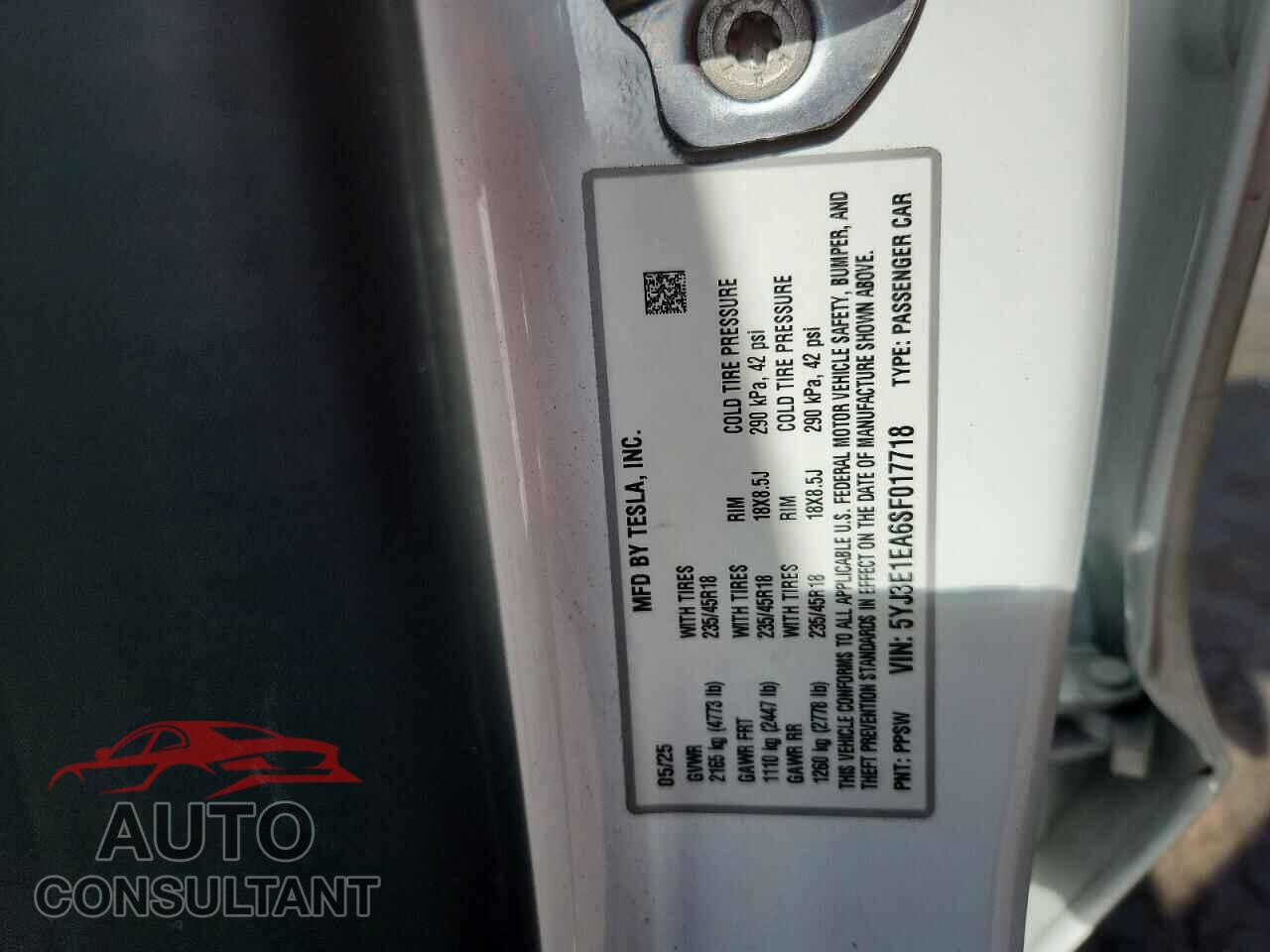 TESLA MODEL 3 2025 - 5YJ3E1EA6SF017718