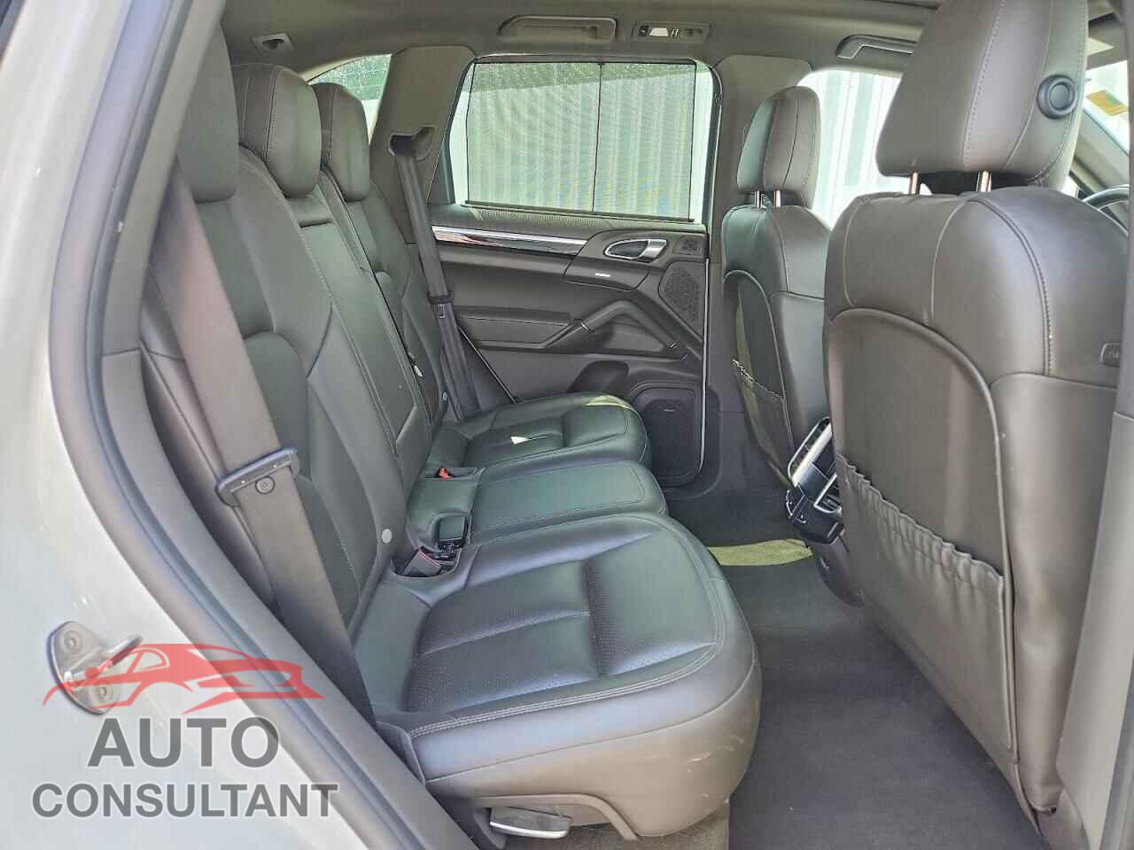 PORSCHE CAYENNE 2017 - WP1AE2A2XHLA68929