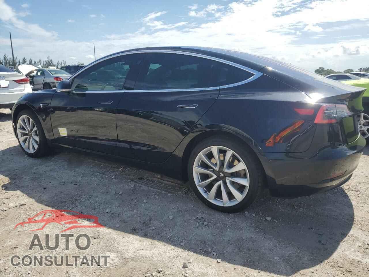 TESLA MODEL 3 2018 - 5YJ3E1EA0JF036392