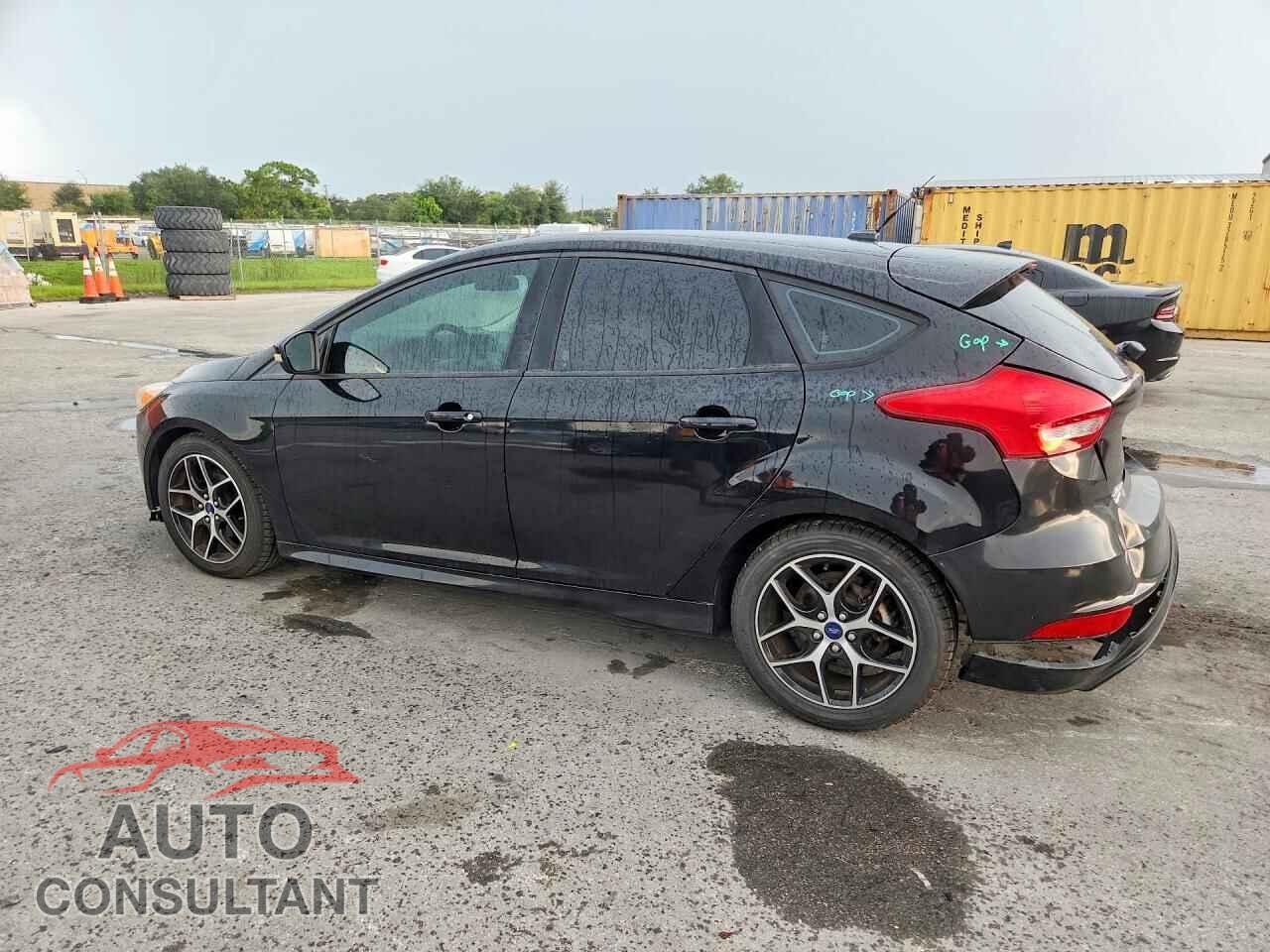 FORD FOCUS 2016 - 1FADP3K23GL379250