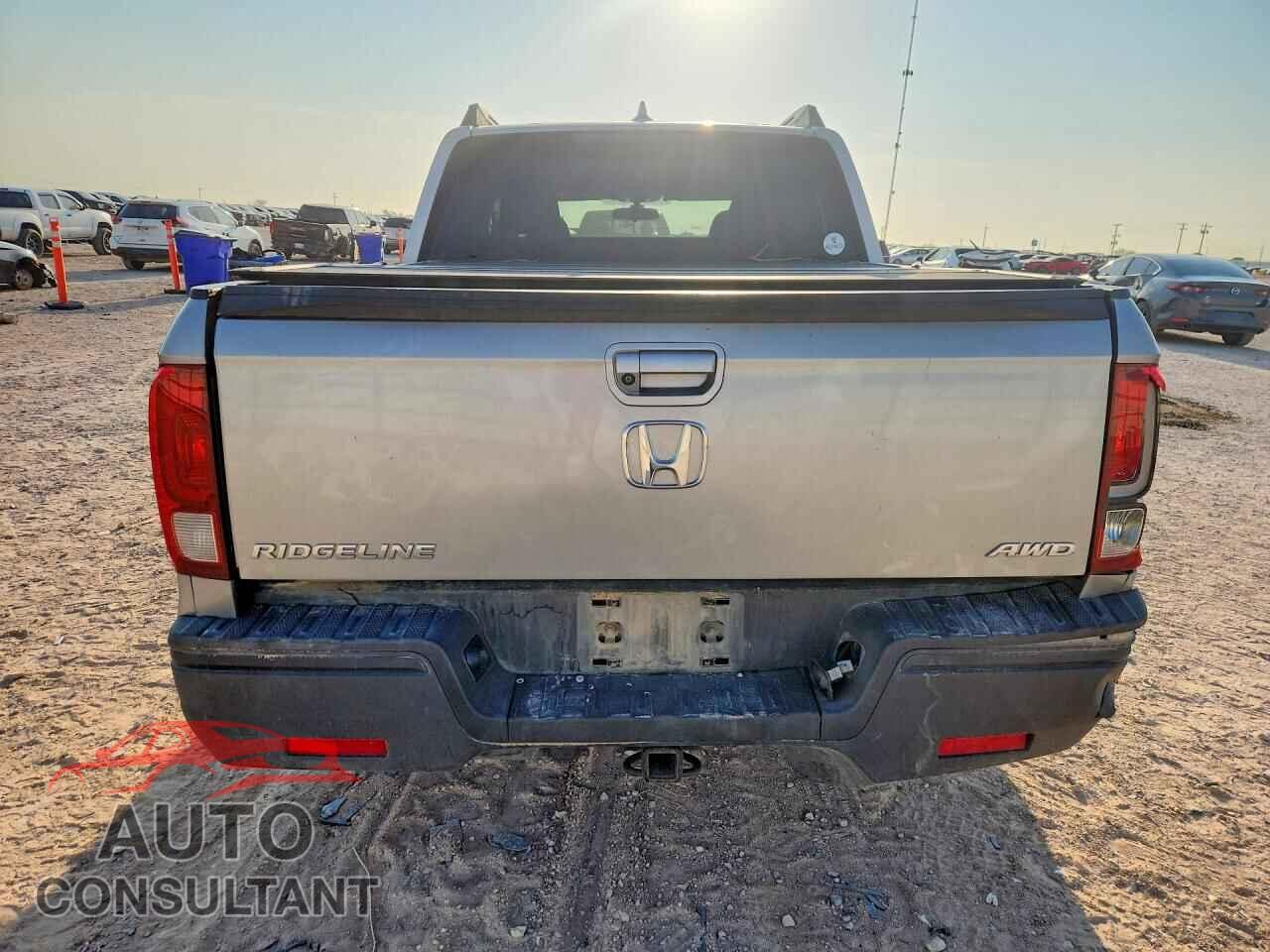 HONDA RIDGELINE 2017 - 5FPYK3F51HB011336