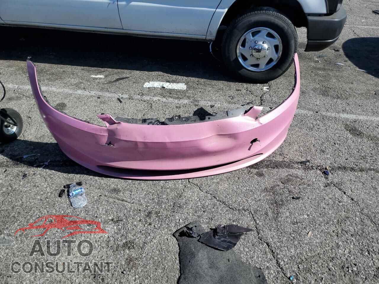 TESLA MODEL 3 2024 - 5YJ3E1EA2RF734448