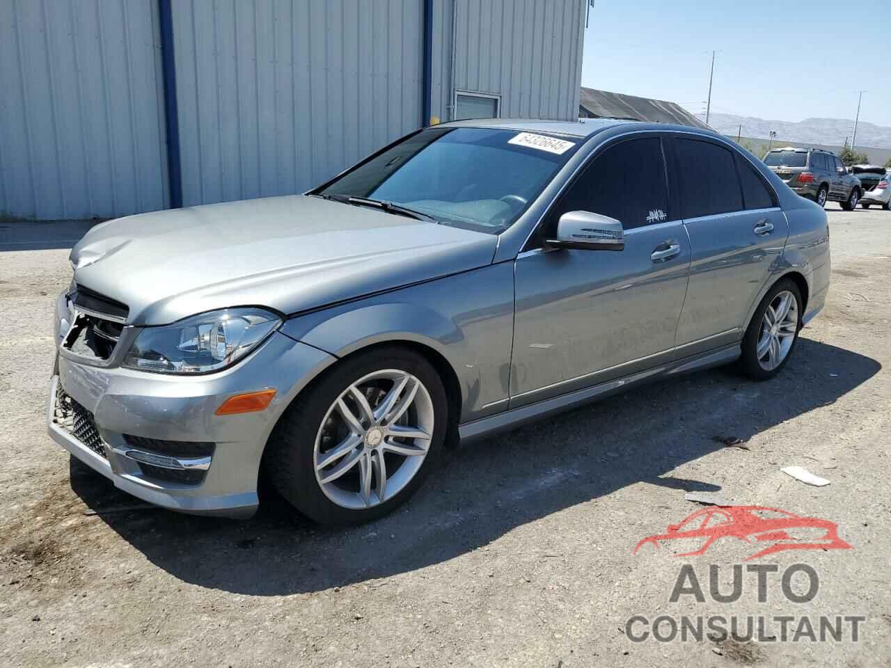 MERCEDES-BENZ C-CLASS 2014 - WDDGF4HBXER310353