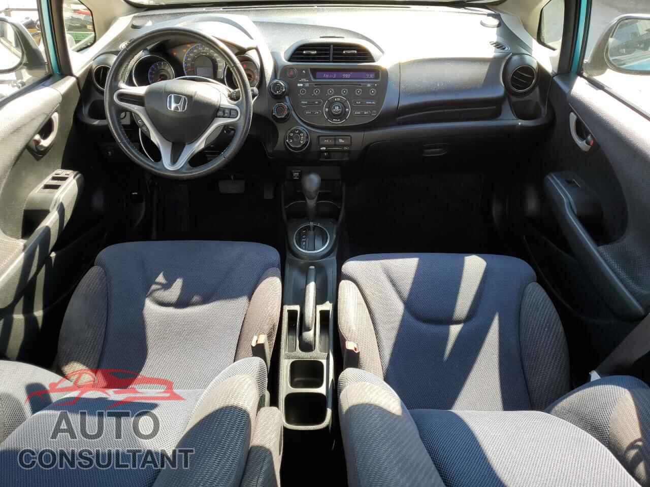 HONDA FIT 2013 - LUCGE8H78D3009576