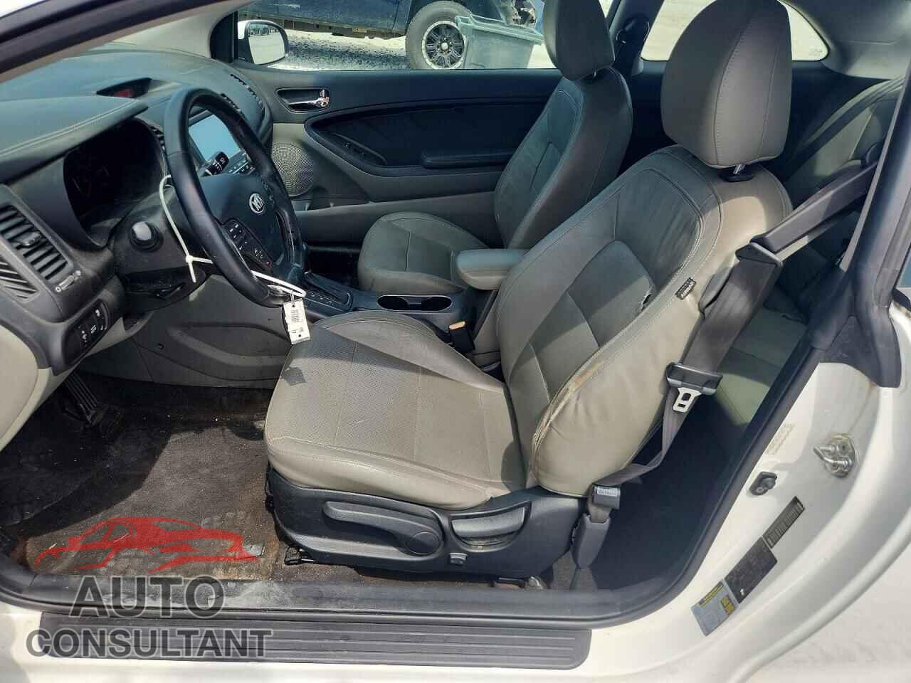 KIA FORTE 2014 - KNAFX6A8XE5158043