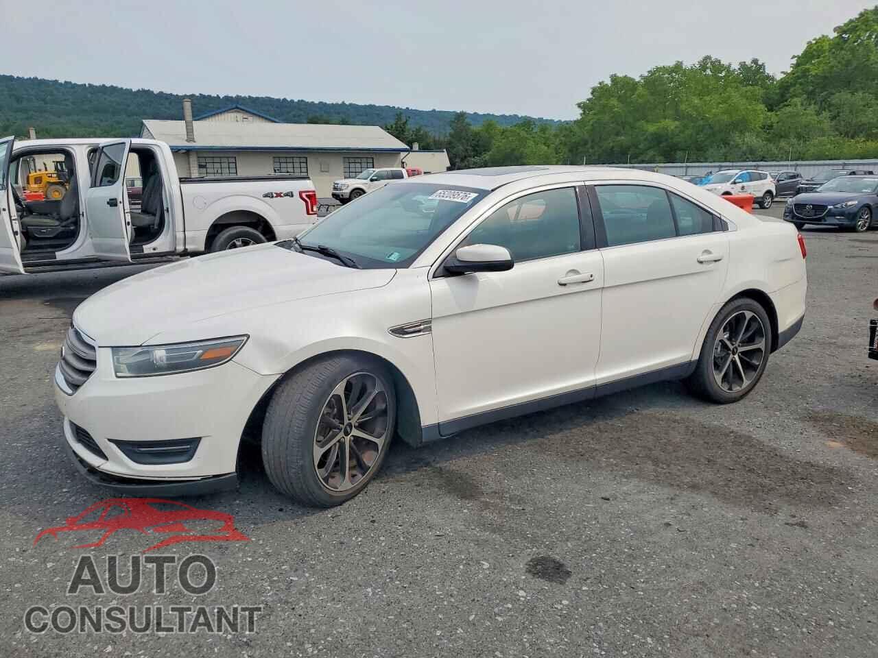 FORD TAURUS 2014 - 1FAHP2E80EG160683
