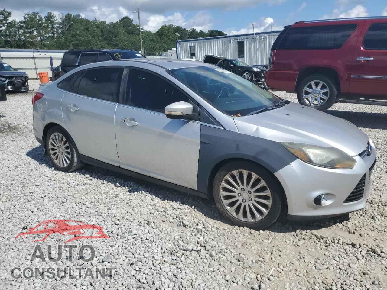 FORD FOCUS 2012 - 1FAHP3J25CL213938