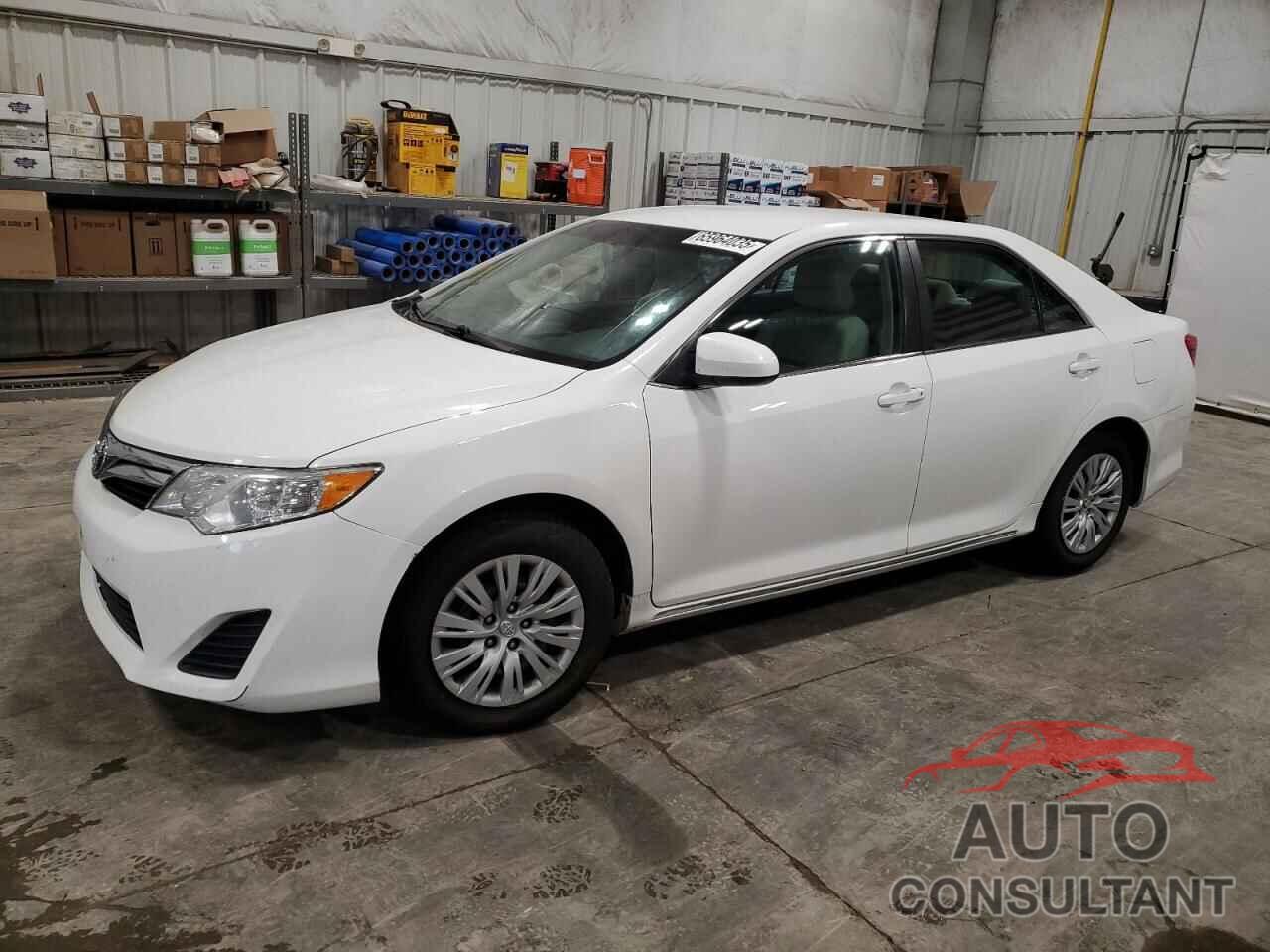 TOYOTA CAMRY 2013 - 4T4BF1FK2DR318126