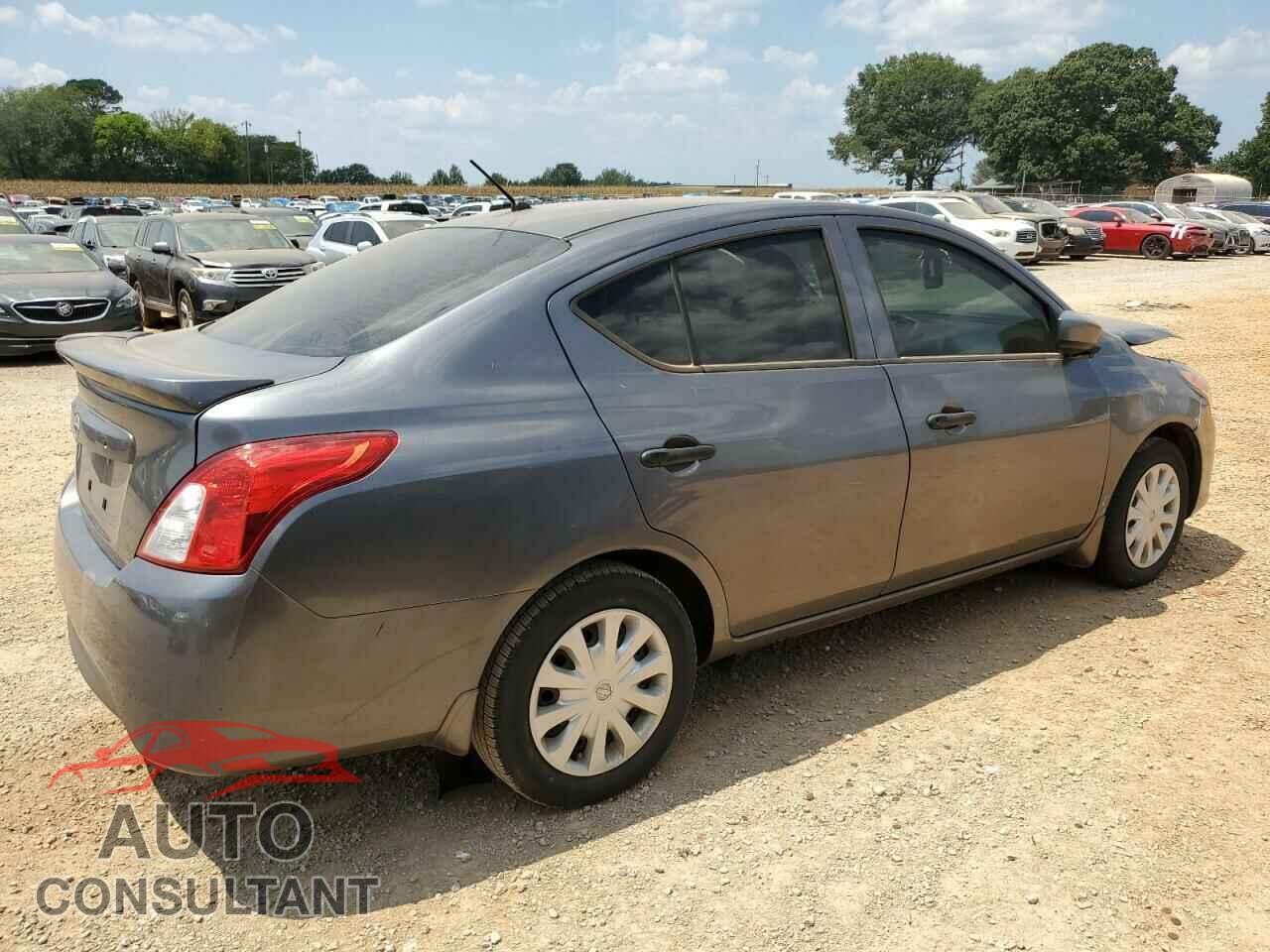 NISSAN VERSA 2019 - 3N1CN7AP3KL802781