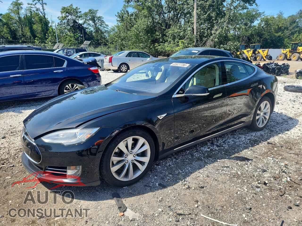 TESLA MODEL S 2014 - 5YJSA1S16EFP62131