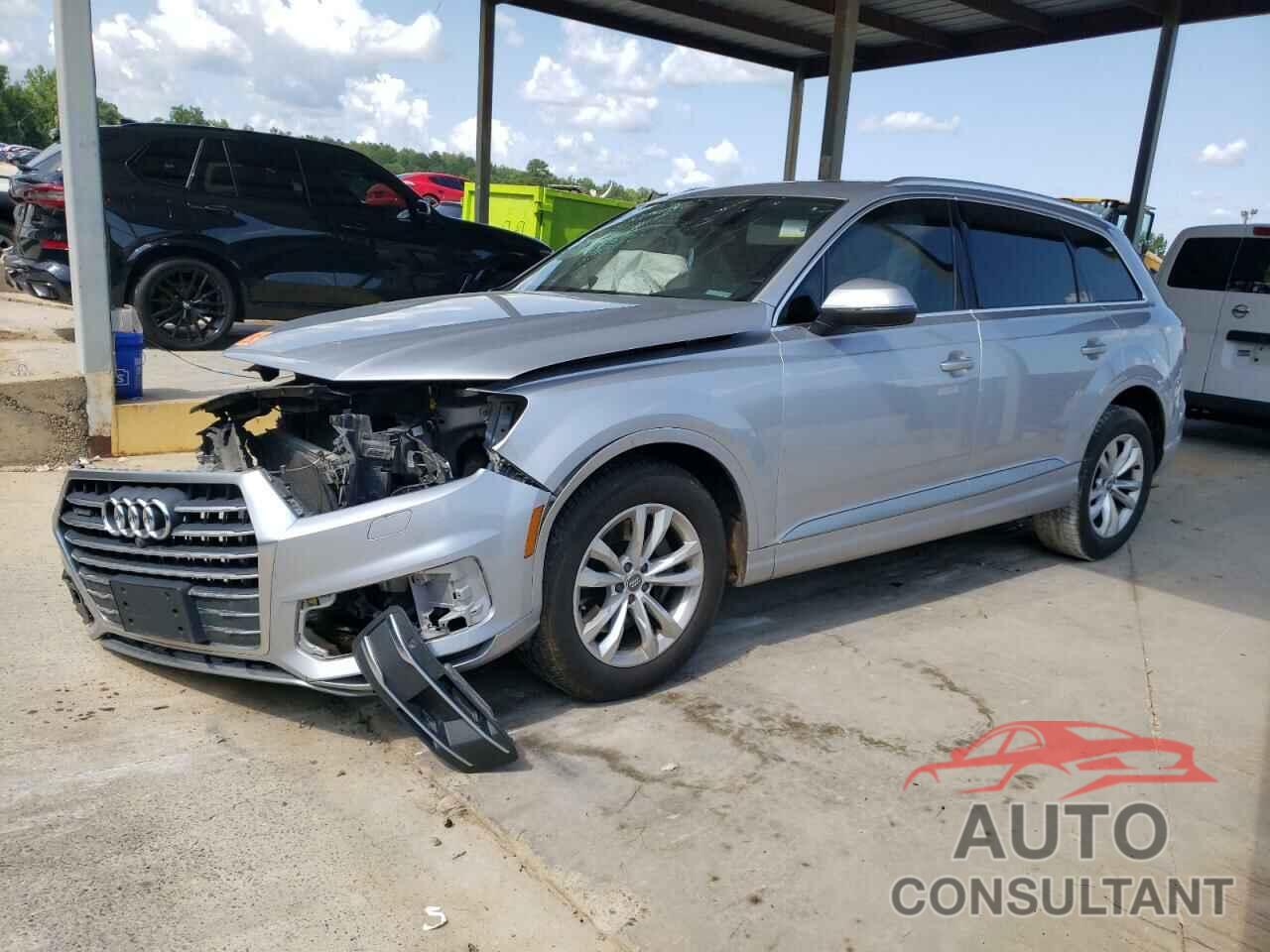 AUDI Q7 2017 - WA1LHAF70HD049973