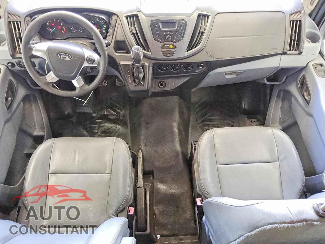 FORD TRANSIT 2019 - 1FTYR3XM3KKB74056
