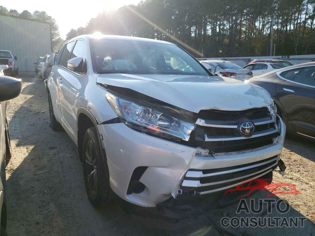 TOYOTA HIGHLANDER 2018 - 5TDBZRFH5JS910595