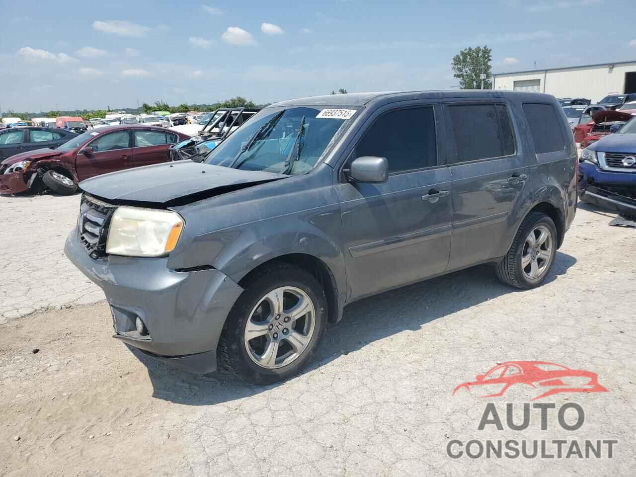 HONDA PILOT 2013 - 5FNYF3H43DB031535