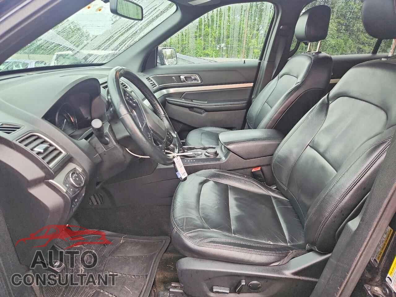 FORD EXPLORER 2017 - 1FM5K8D80HGE40524