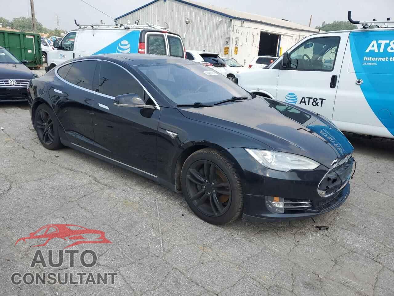 TESLA MODEL S 2016 - 5YJSA1E2XGF120714