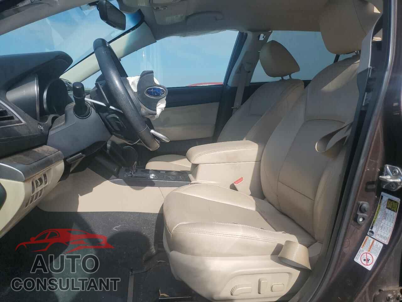 SUBARU OUTBACK 2019 - 4S4BSAJC8K3289367