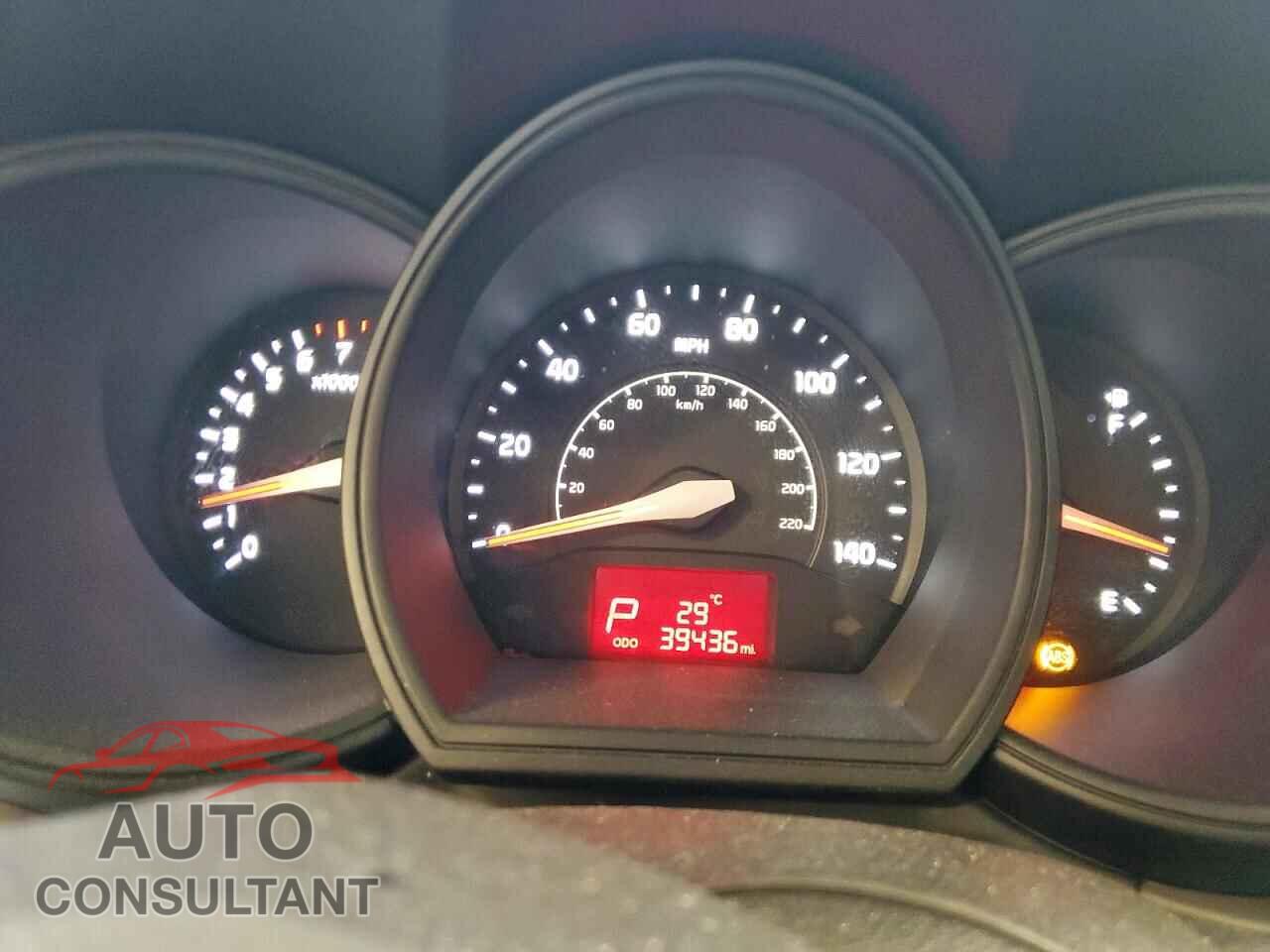 KIA RIO 2013 - KNADN4A3XD6144450