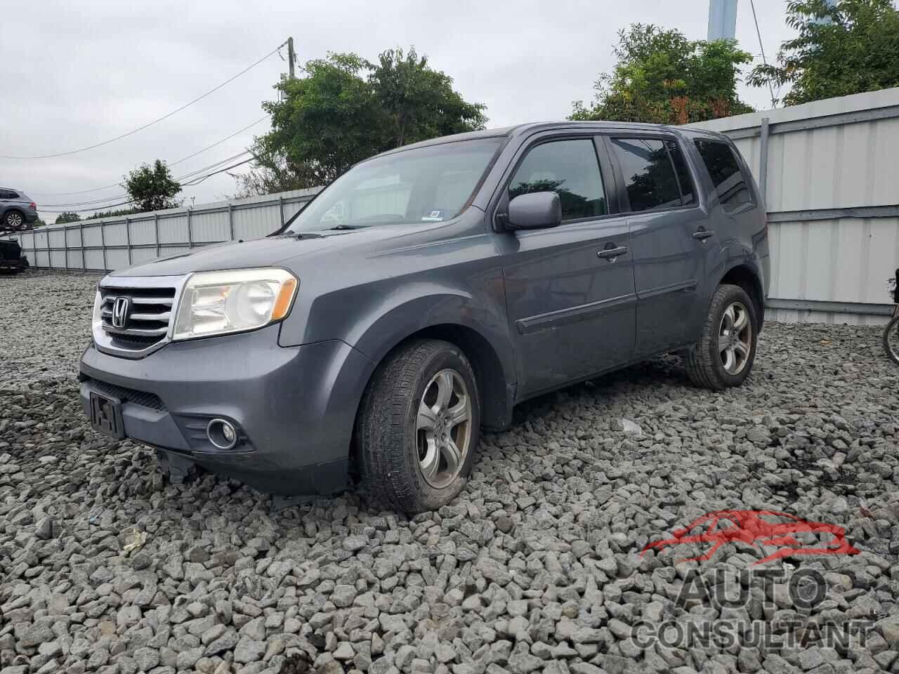 HONDA PILOT 2013 - 5FNYF4H79DB062143