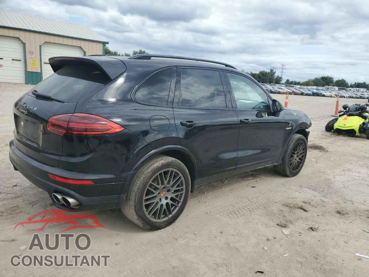 PORSCHE CAYENNE 2017 - WP1AE2A29HLA75516