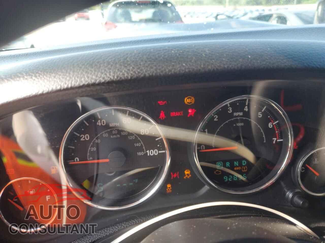 JEEP WRANGLER 2011 - 1J4AA2D1XBL536711