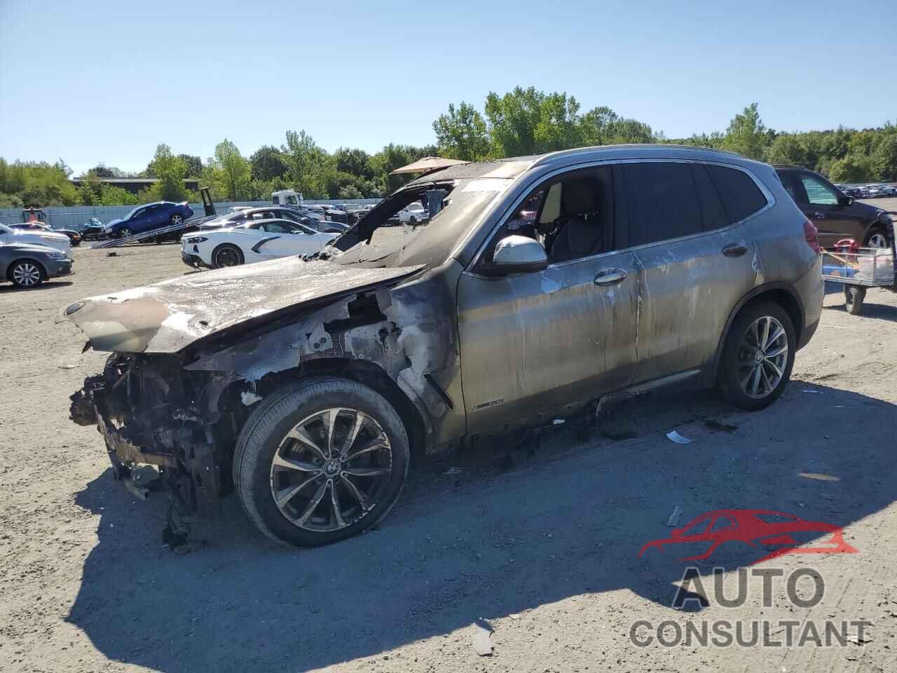 BMW X3 2018 - 5UXTR9C52JLD60855