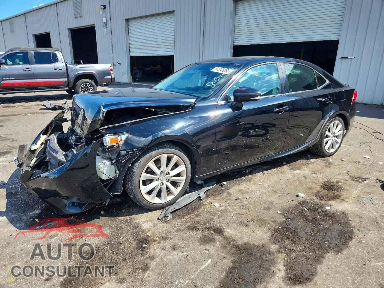 LEXUS IS 2015 - JTHBF1D29F5073113