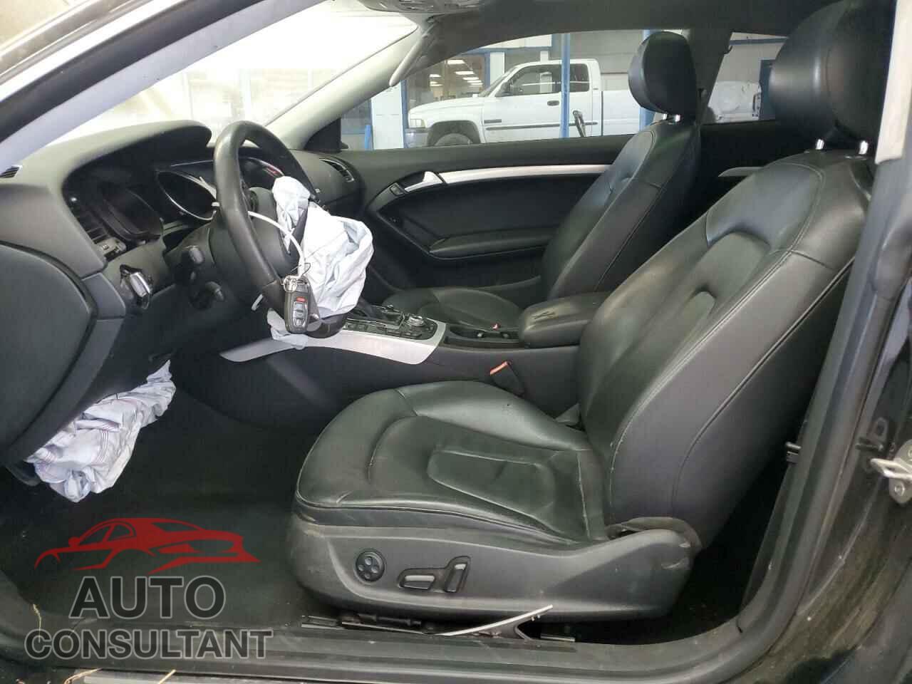 AUDI A5 2012 - WAULFAFRXCA037625