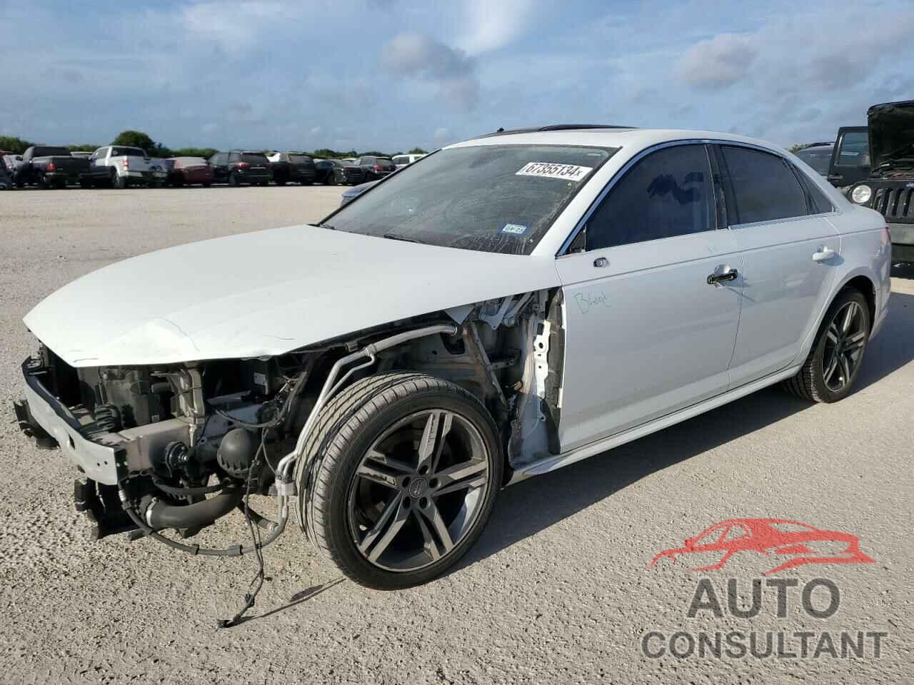 AUDI A4 2018 - WAUMMAF42JN010942