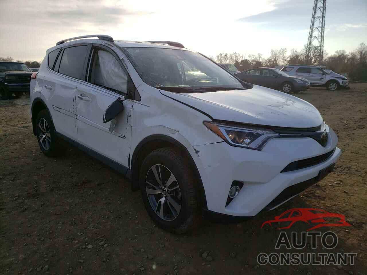 TOYOTA RAV4 2018 - JTMRFREV0JD251156