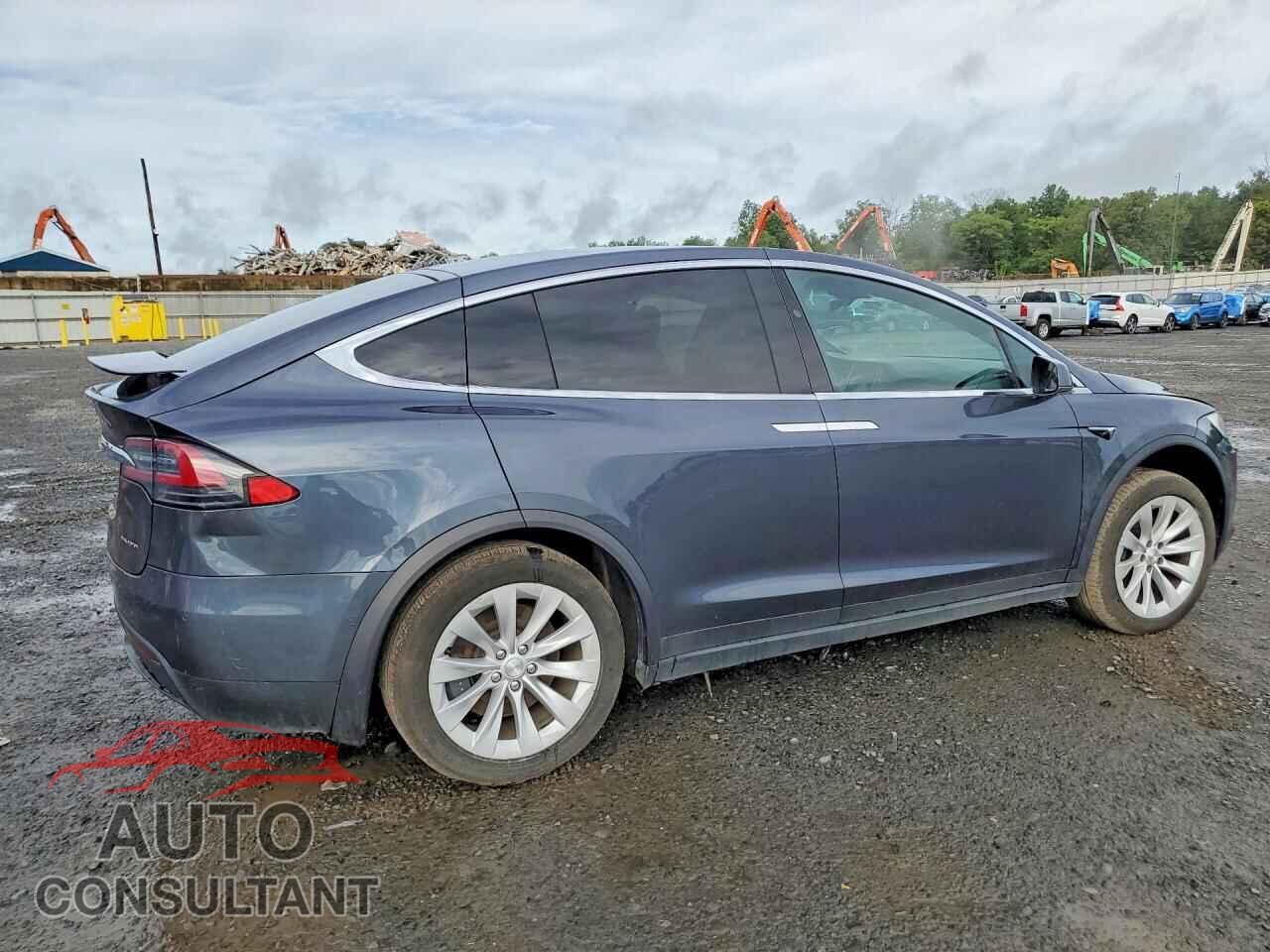 TESLA MODEL X 2020 - 5YJXCBE21LF261784