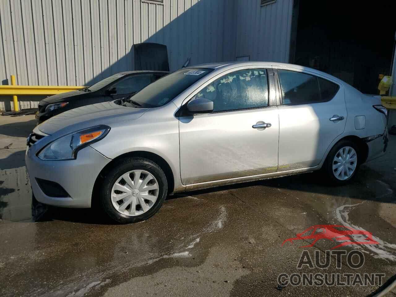 NISSAN VERSA 2017 - 3N1CN7APXHK413943