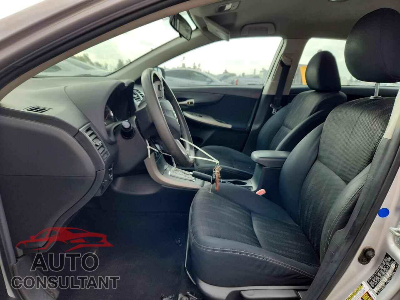 TOYOTA COROLLA 2012 - 2T1BU4EEXCC795593