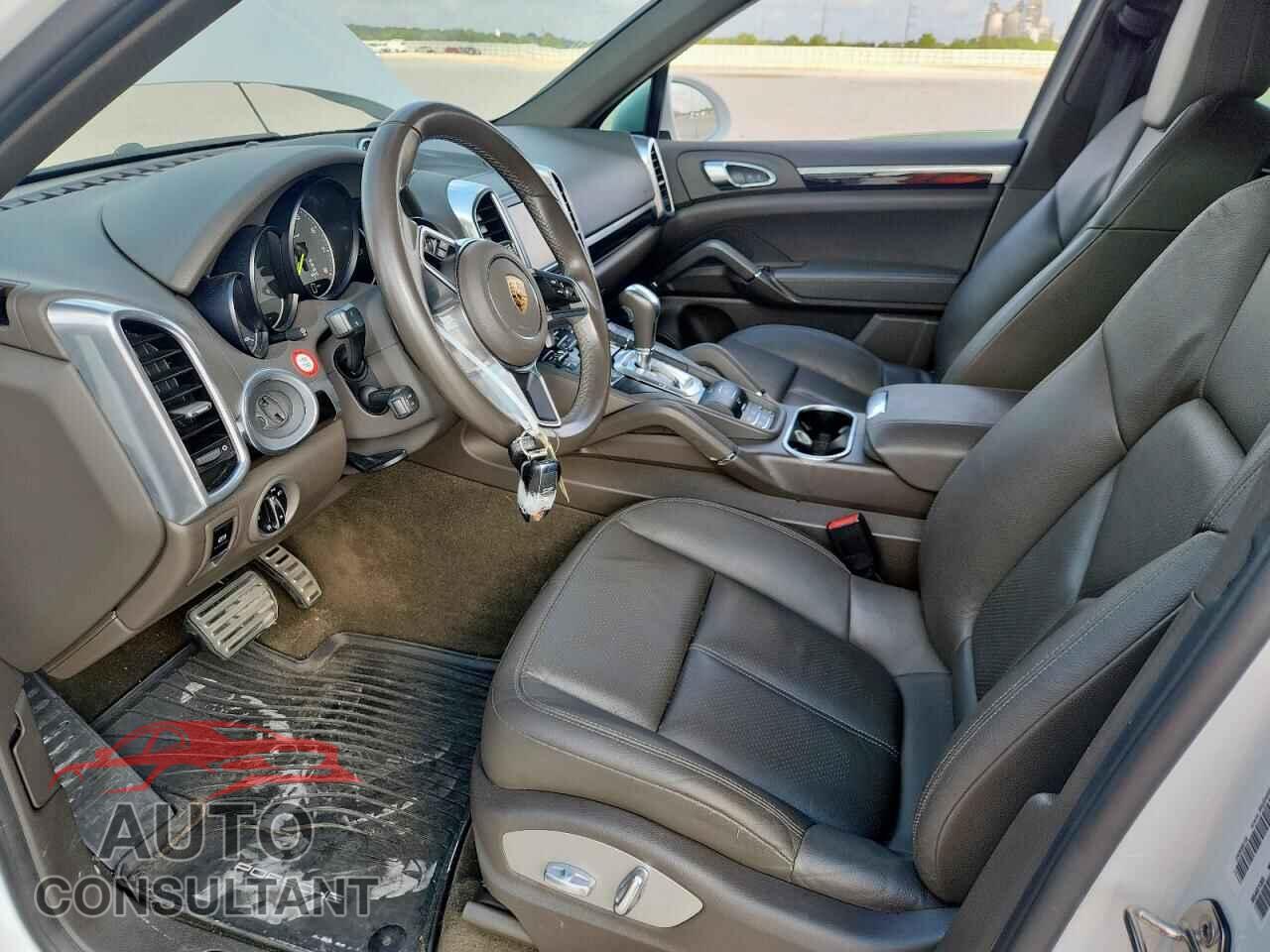 PORSCHE CAYENNE 2016 - WP1AE2A24GLA64521