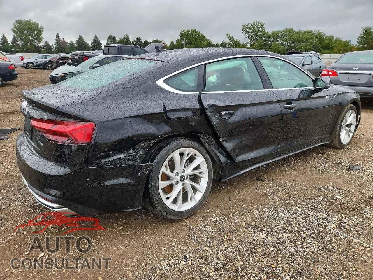AUDI A5 2021 - WAUCBCF58MA051111