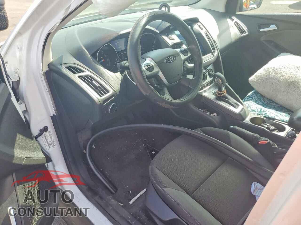 FORD FOCUS 2013 - 1FADP3F29DL277750