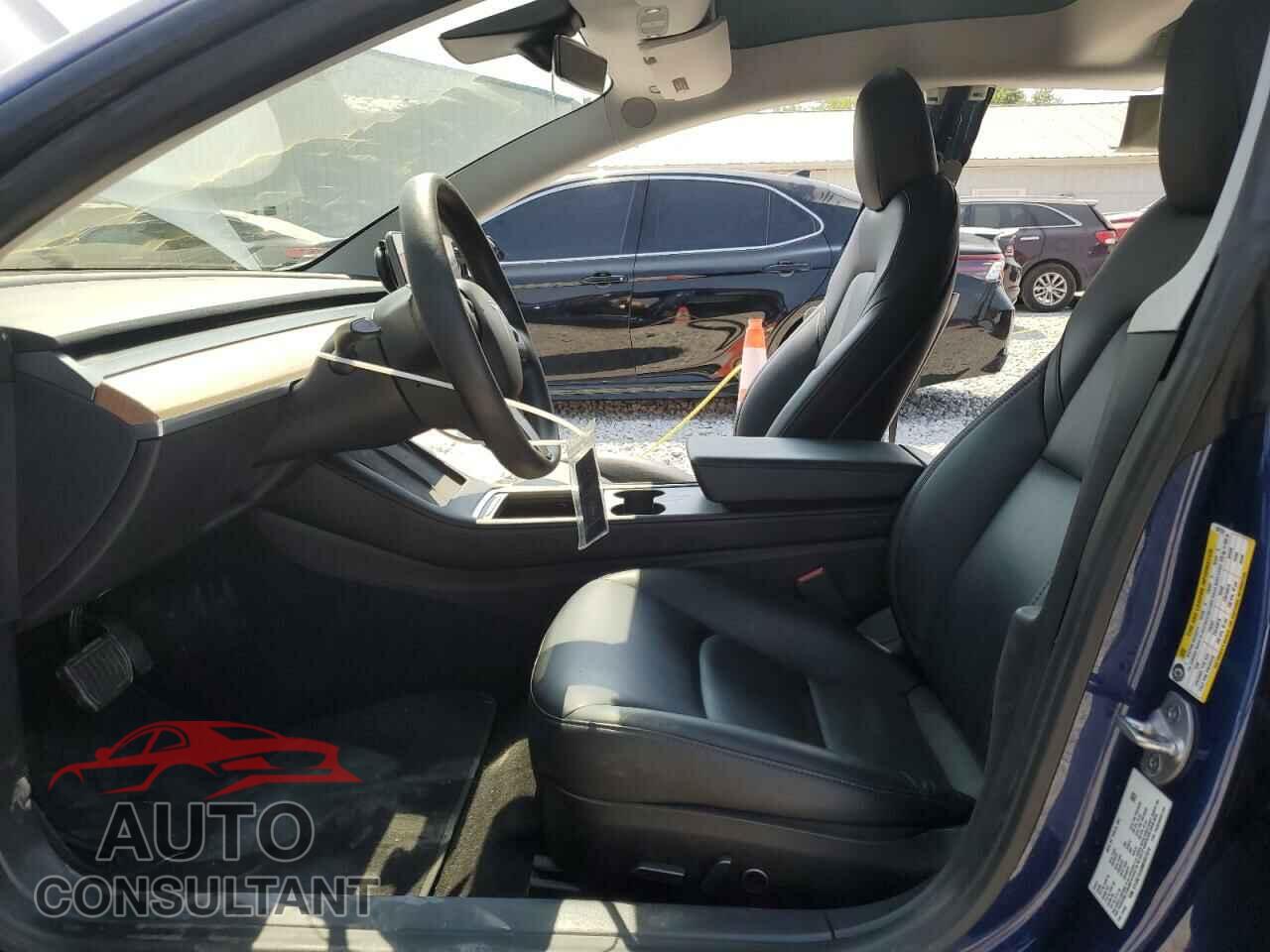 TESLA MODEL 3 2021 - 5YJ3E1EA9MF057374