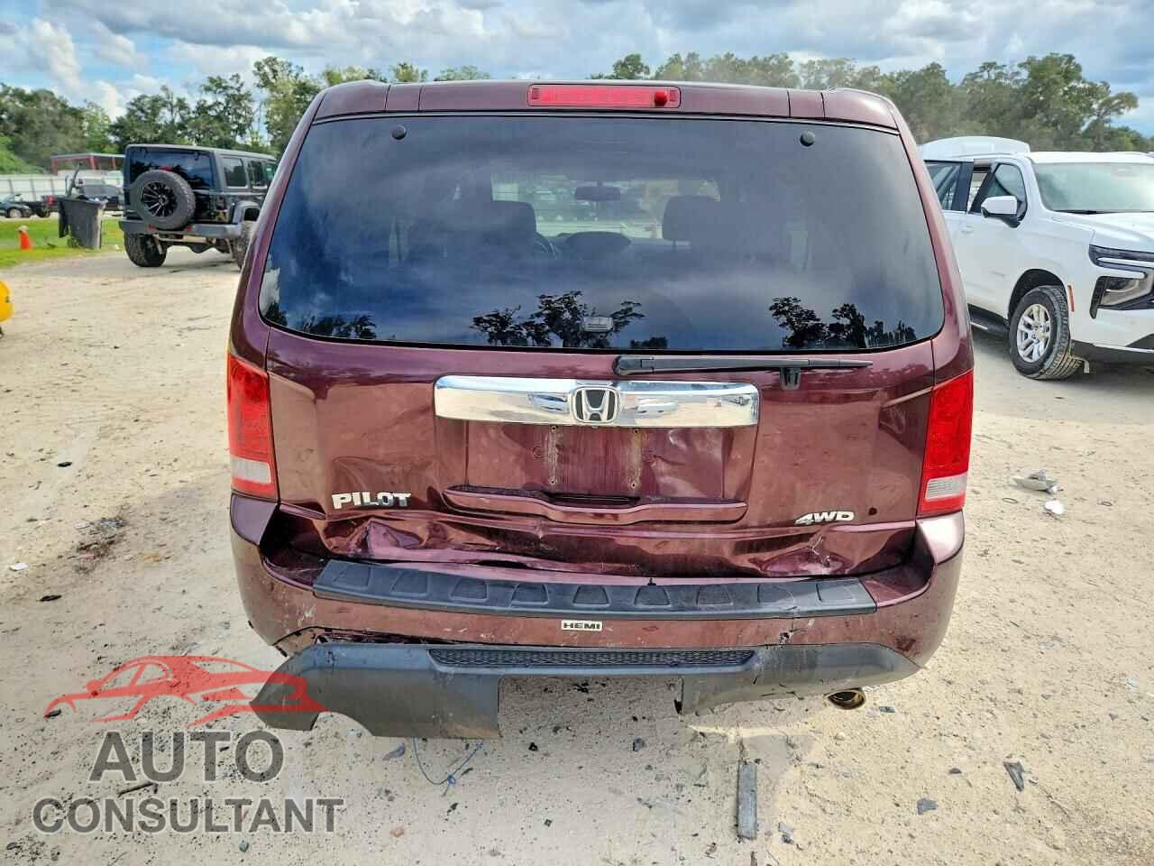 HONDA PILOT 2013 - 5FNYF4H79DB046055