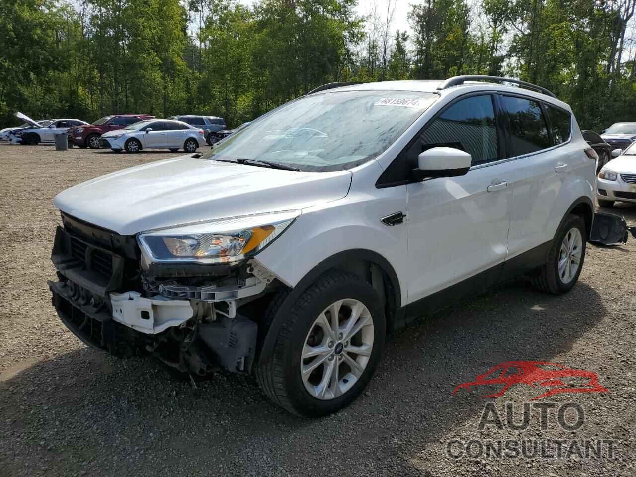 FORD ESCAPE 2017 - 1FMCU0GD5HUA55229