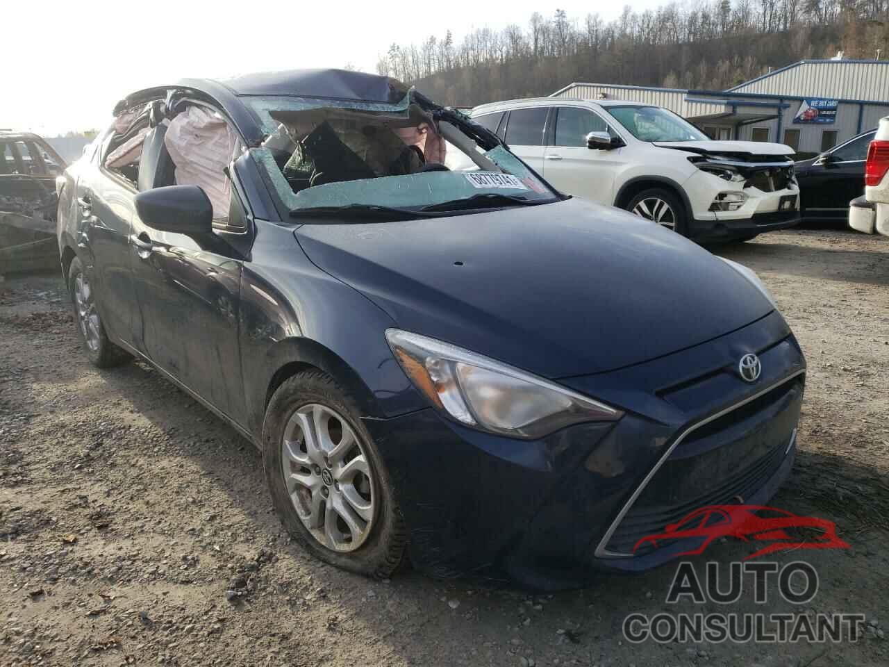 TOYOTA YARIS 2018 - 3MYDLBYV5JY331816