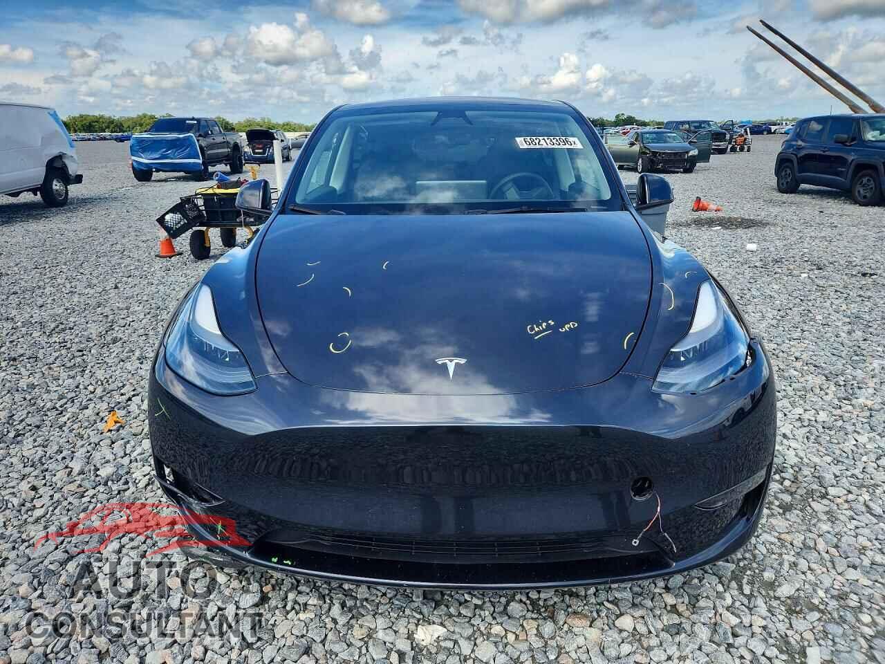 TESLA MODEL Y 2024 - 7SAYGDEE4RF032767