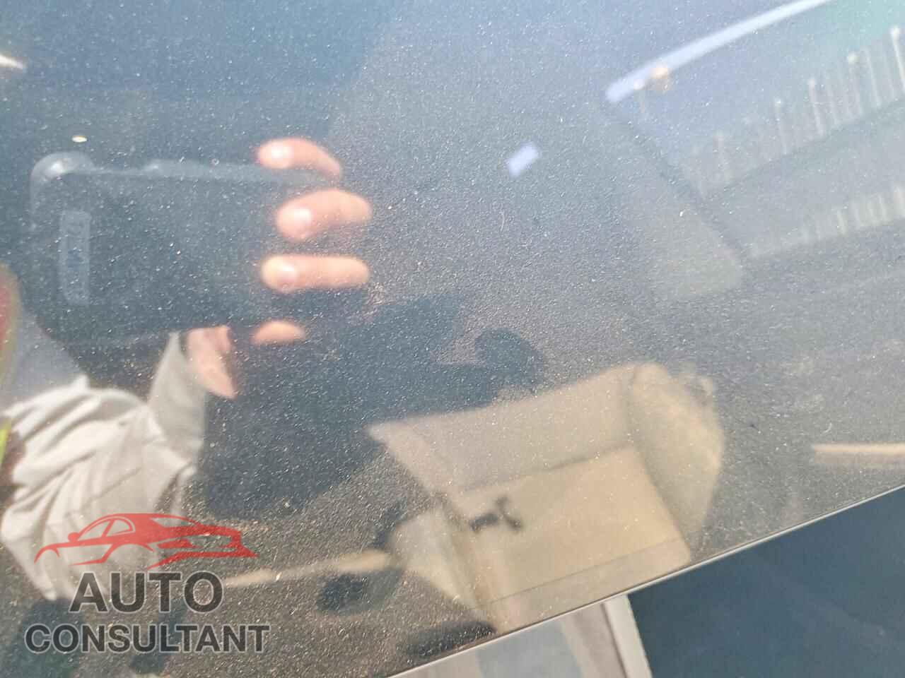 TESLA MODEL 3 2024 - 5YJ3E1EA0RF872943