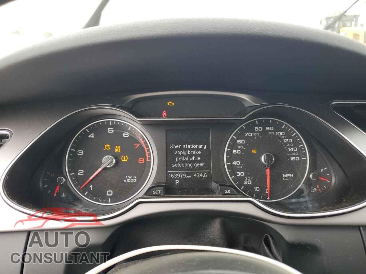 AUDI A4 2013 - WAUFFAFL0DN019038