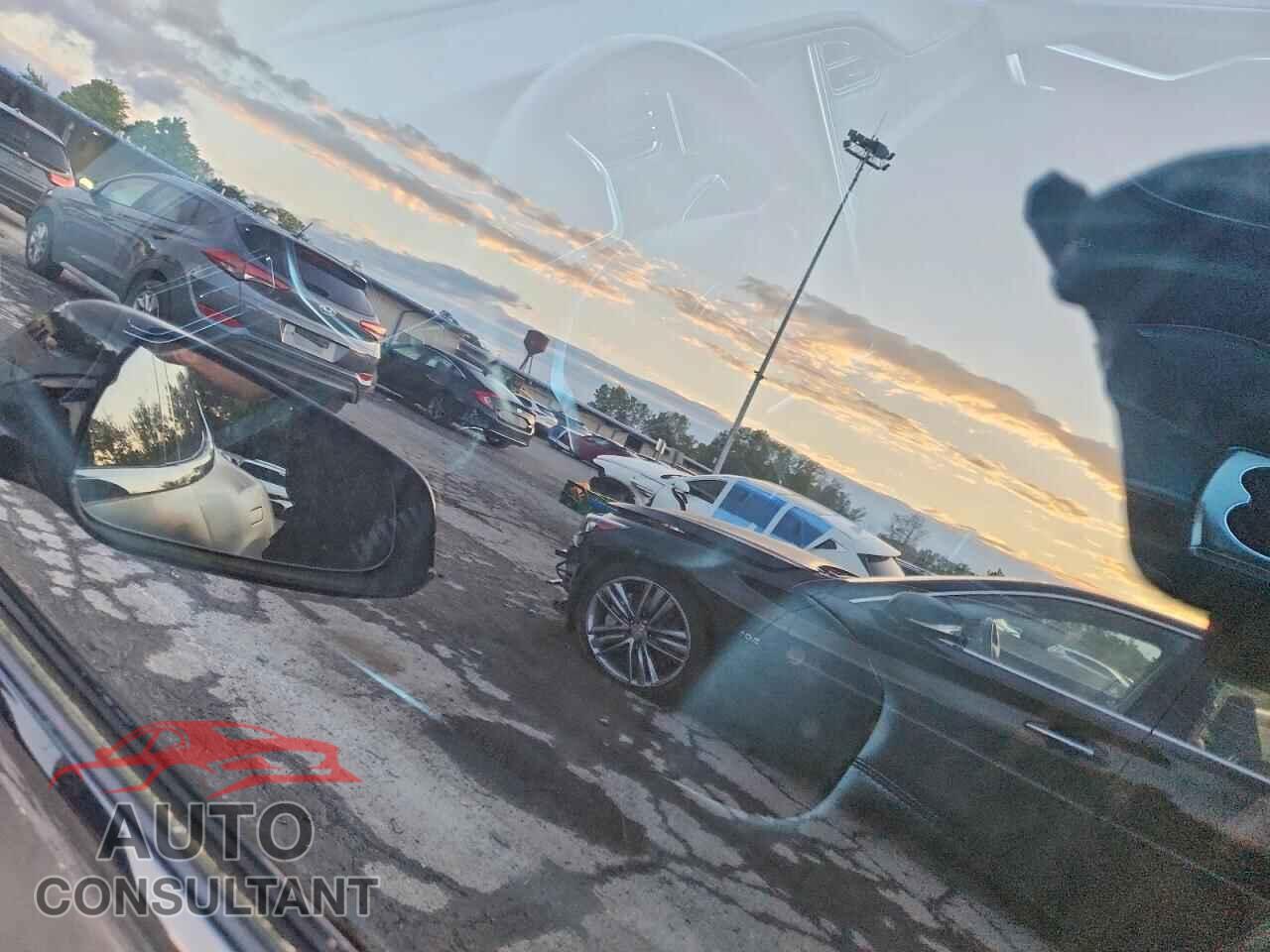 TESLA MODEL S 2013 - 5YJSA1CP3DFP06052